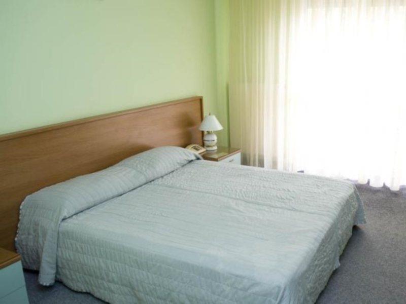 Hotel Reghina ทิมิชัวรา ภายนอก รูปภาพ