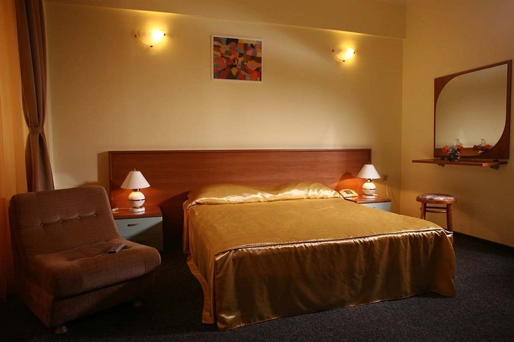 Hotel Reghina ทิมิชัวรา ภายนอก รูปภาพ