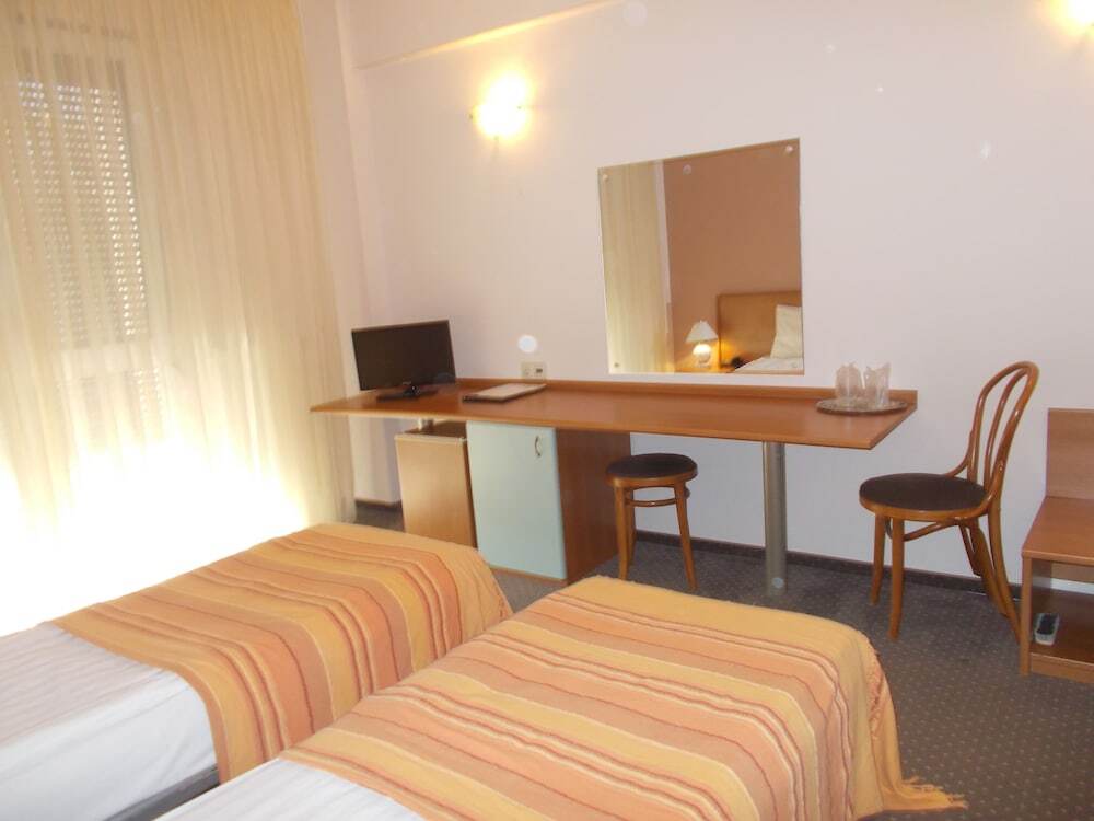 Hotel Reghina ทิมิชัวรา ภายนอก รูปภาพ